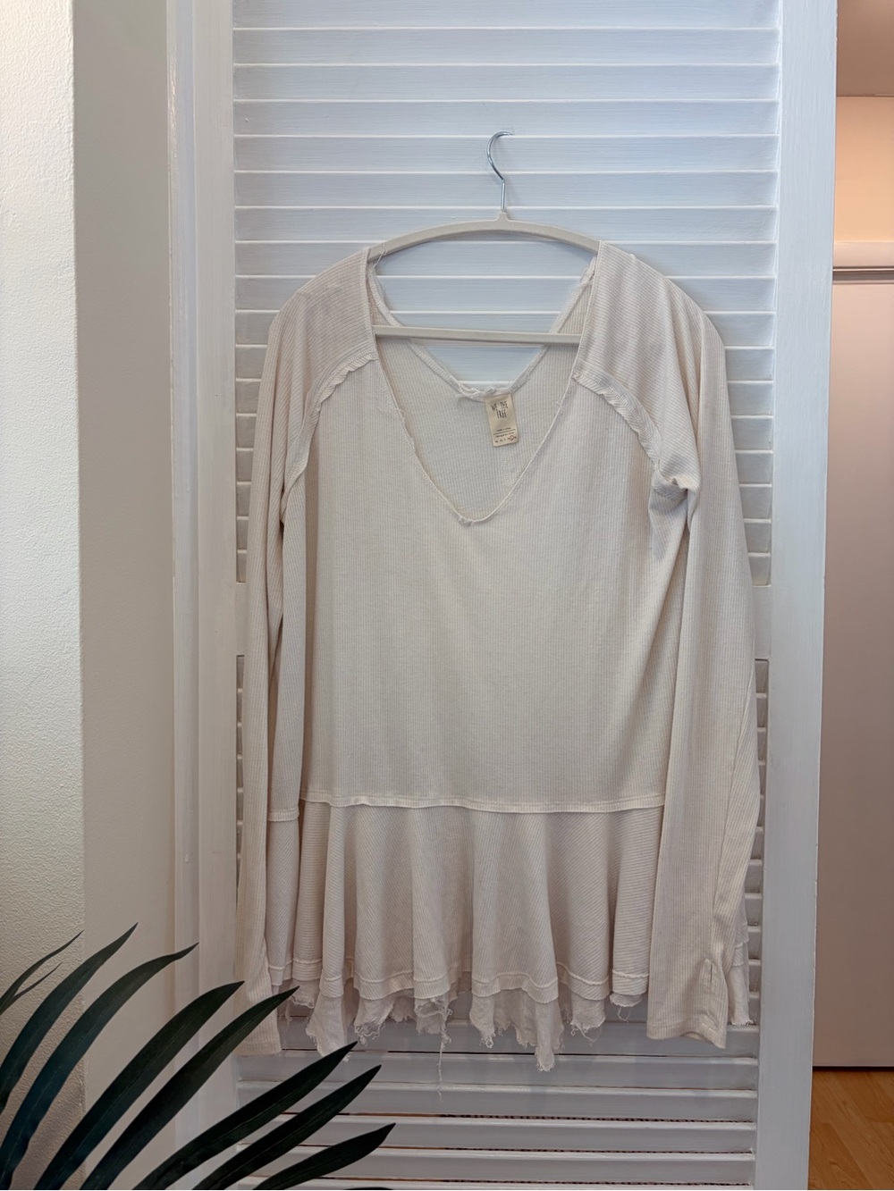 We The Free Cream Long-Sleeve Romantic Top Ribbed Body